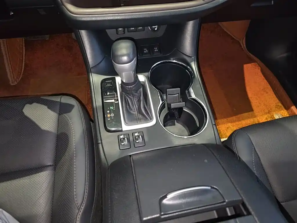 Toyota Highlander 2020 — фото 14