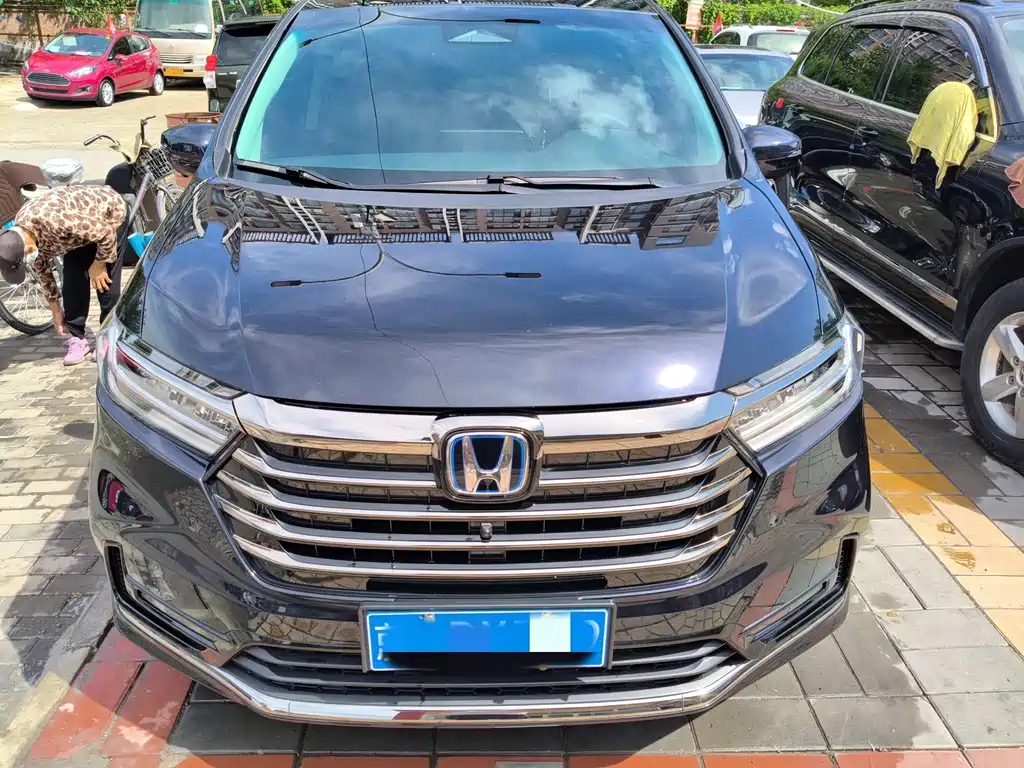 Honda Odyssey 2025 — фото 2