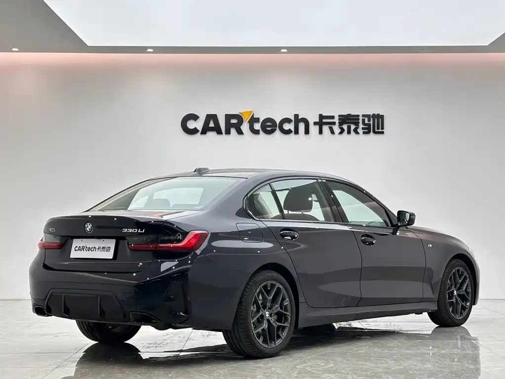 BMW 3 Series 2025