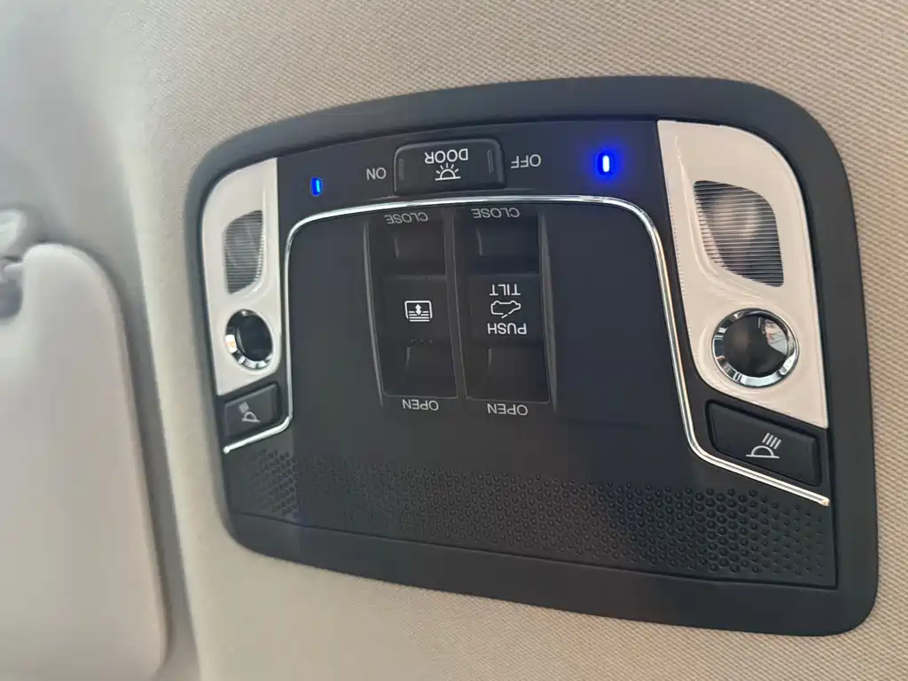 Honda Vezel 2022 — фото 16