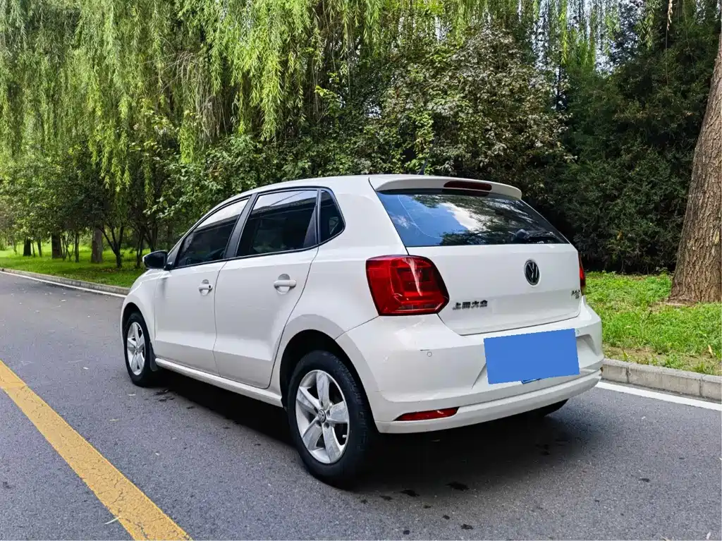 Volkswagen Polo 2016