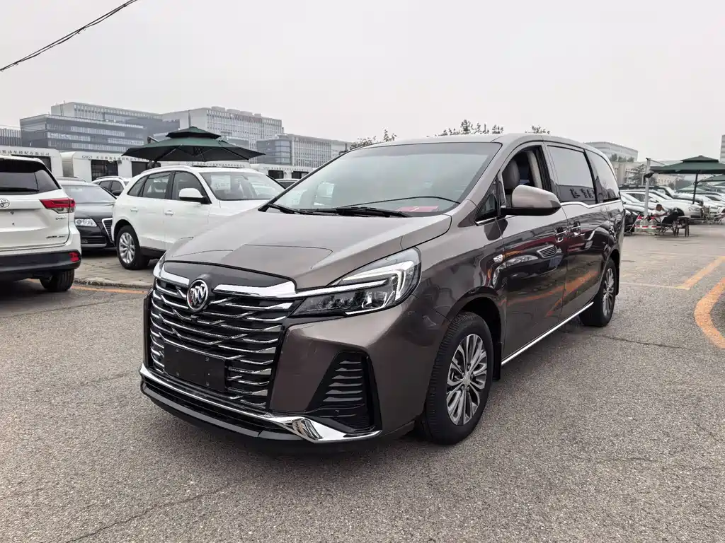 Buick GL8 2025