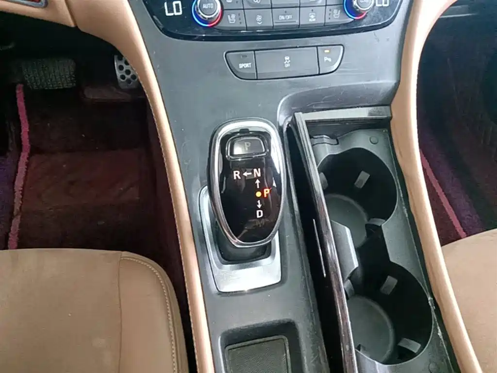 Buick LaCrosse 2016 — фото 14