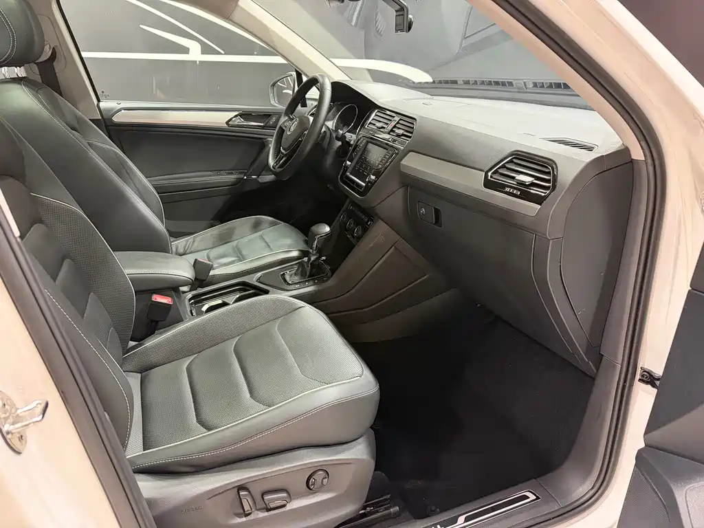 Volkswagen Tiguan L 2018