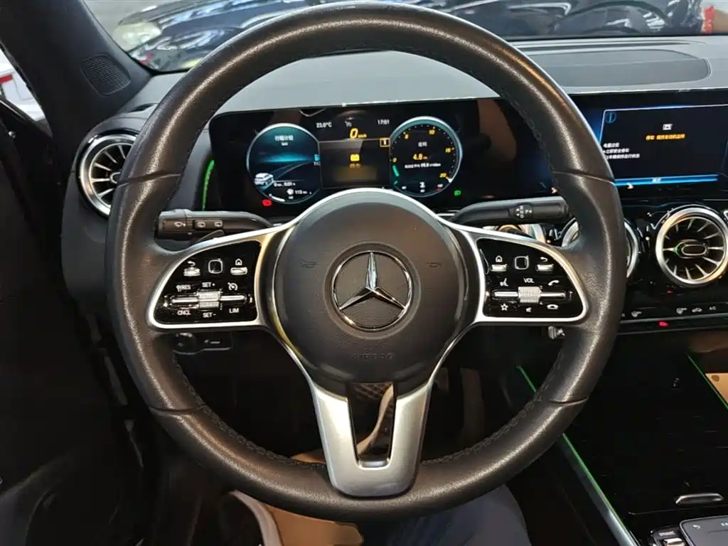 Mercedes-Benz GLB 2022 — фото 11