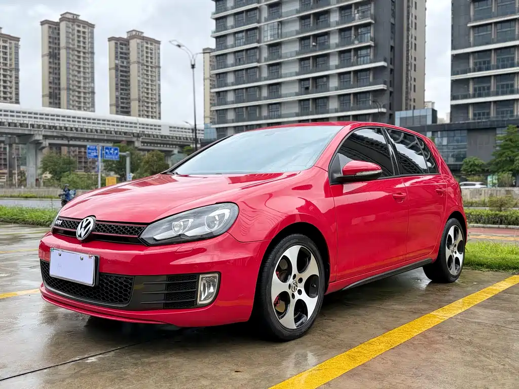Volkswagen Golf GTI 2012