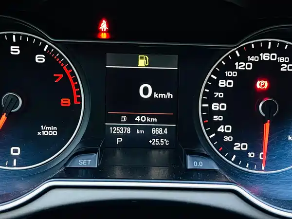 Audi A4 2014