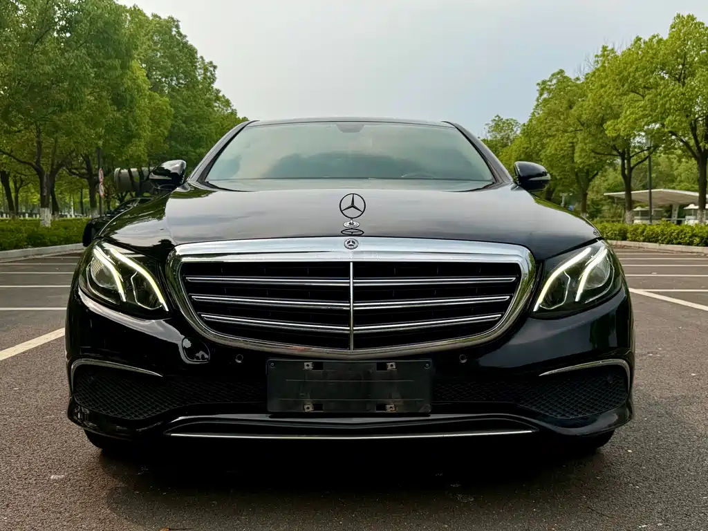 Mercedes-Benz E-Class 2019