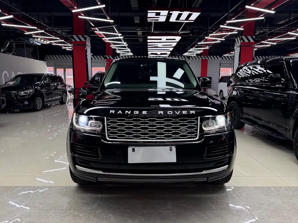 Land Rover Range Rover 2018 — фото 2