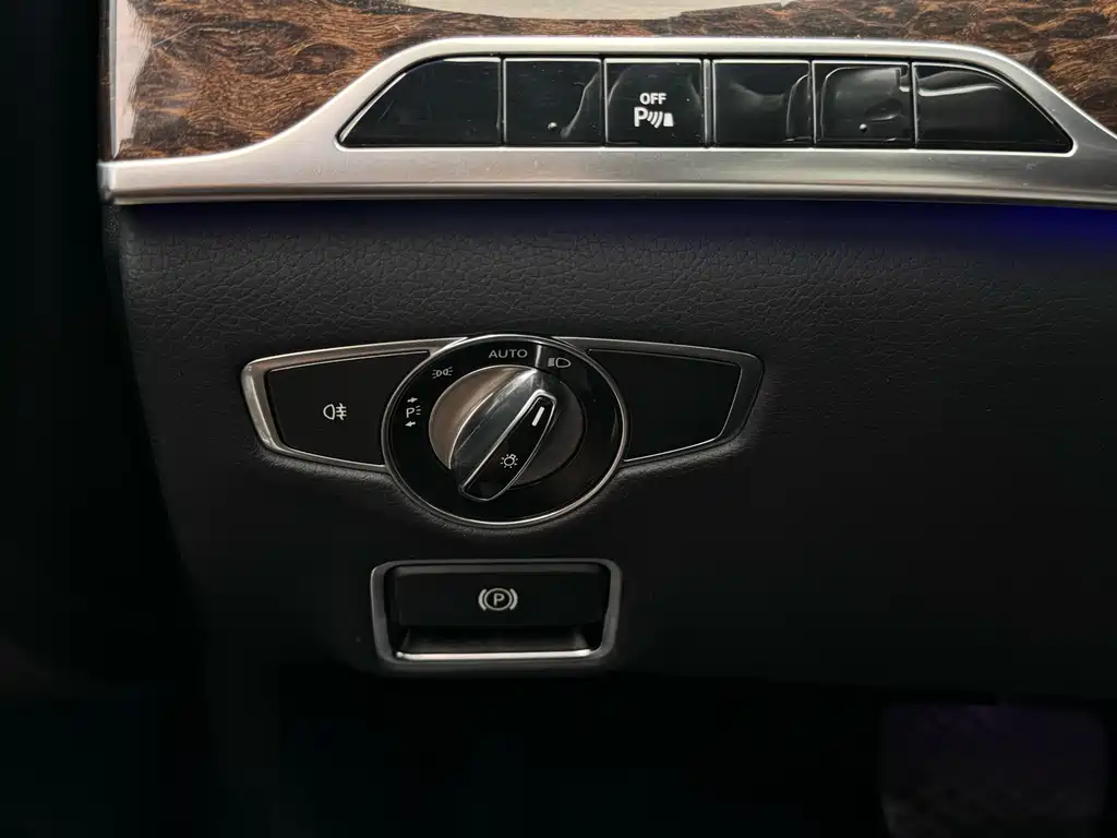 Mercedes-Benz S-Class 2015 — фото 14