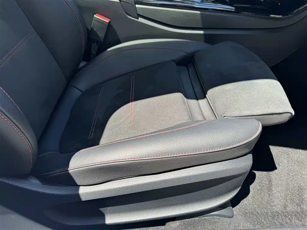 Mercedes-Benz A-Class 2023 — фото 32
