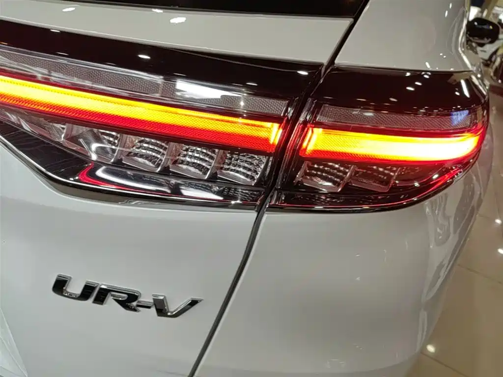 Honda UR-V 2022 — фото 8