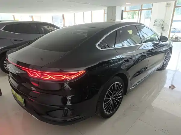 BYD Han 2022