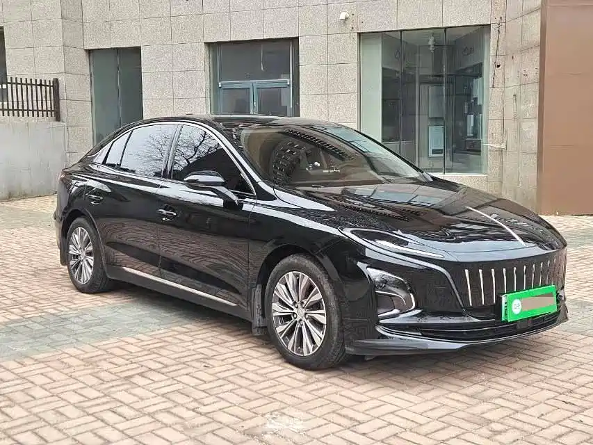 Hongqi E-QM5 2025 — фото 2