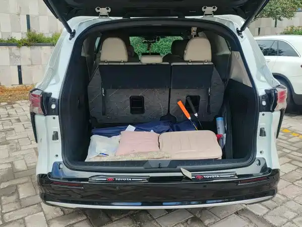 Toyota Sienna 2022