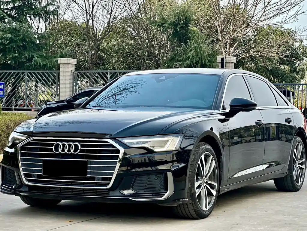 Audi A6L 2021 — фото 1