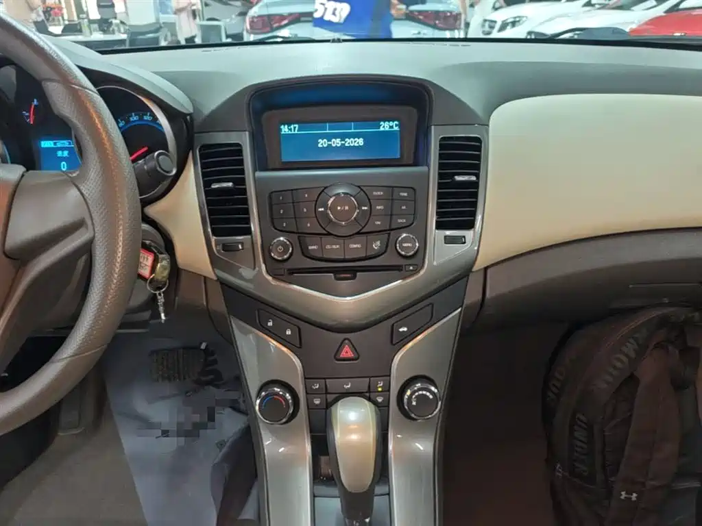 Chevrolet Cruze 2015 — фото 13