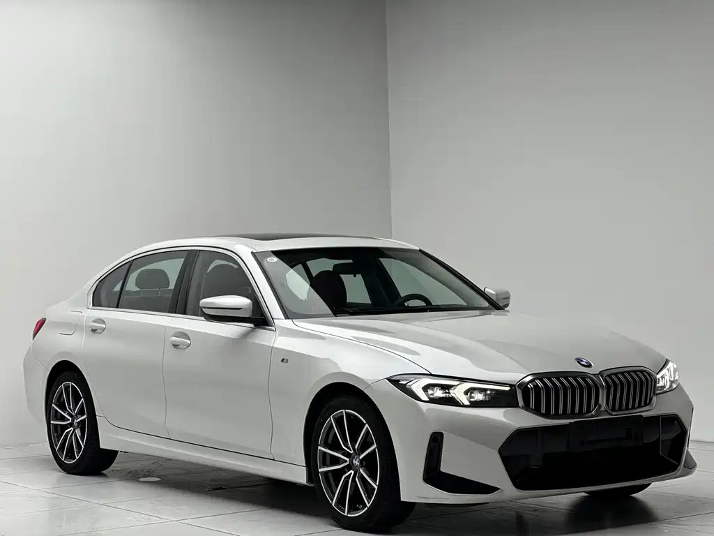 BMW 3 Series 2024