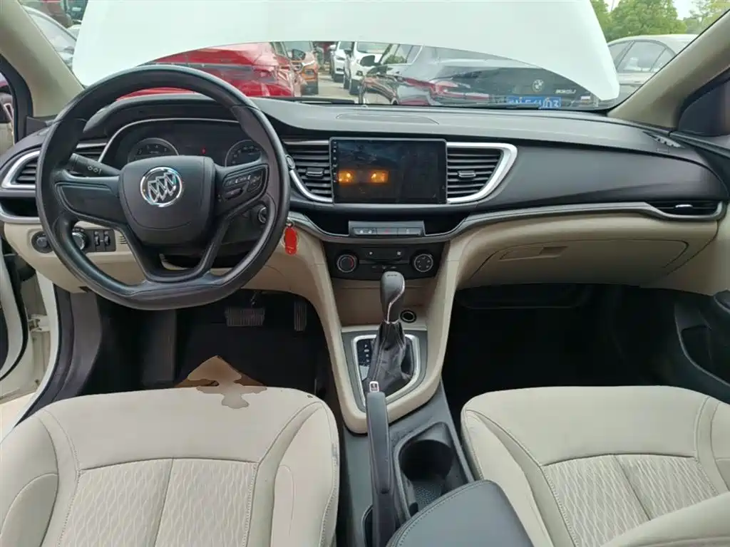 Buick Excelle 2018 — фото 10