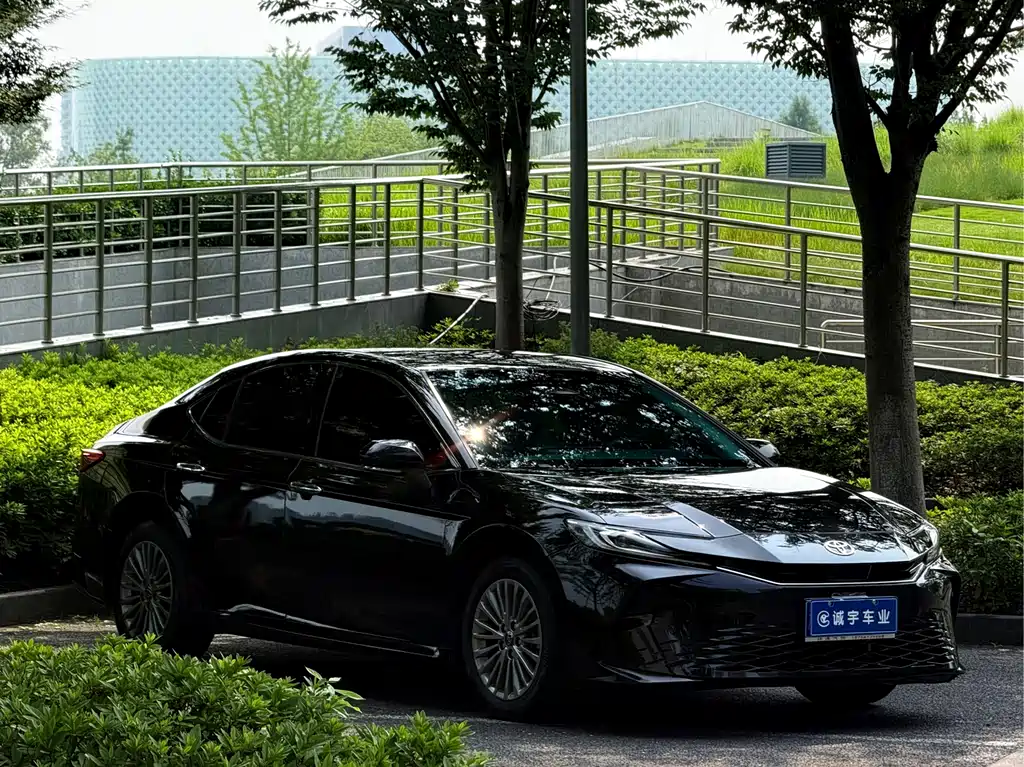 Toyota Camry 2024