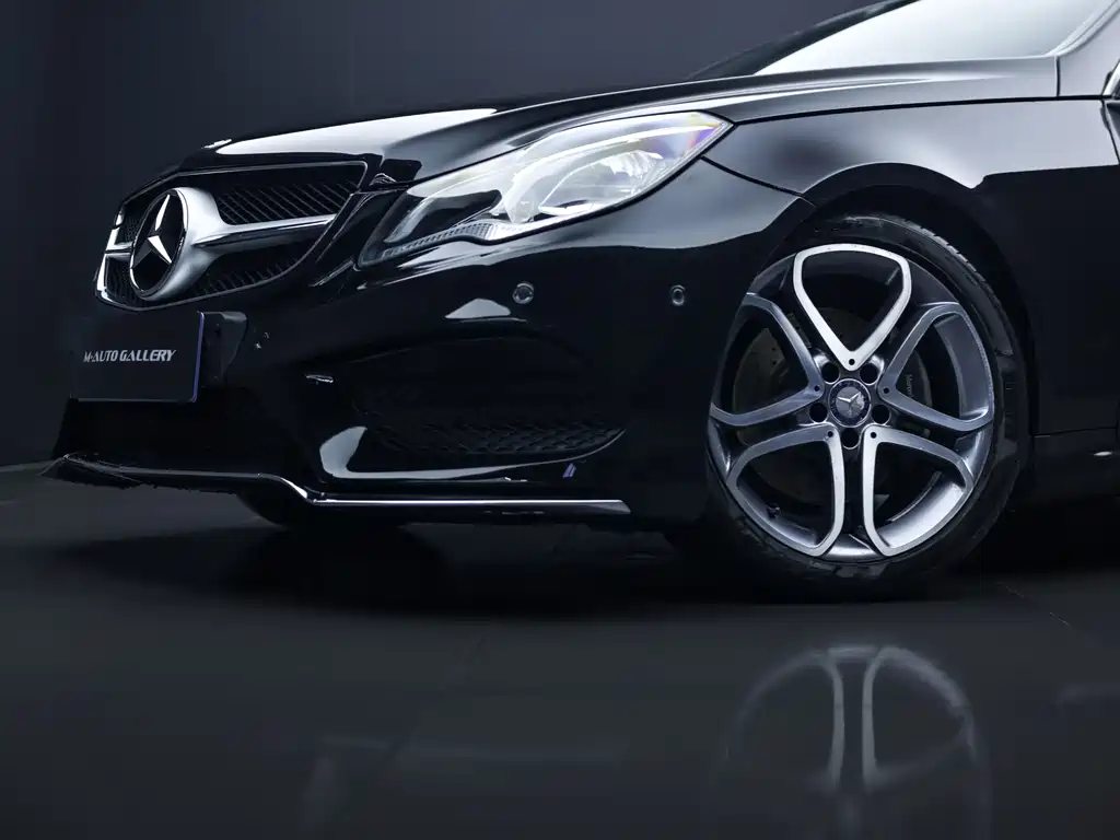 Mercedes-Benz E-Class 2014 — фото 28