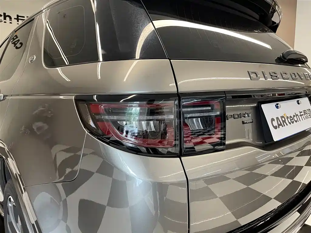 Land Rover Discovery Sport 2022 — фото 10