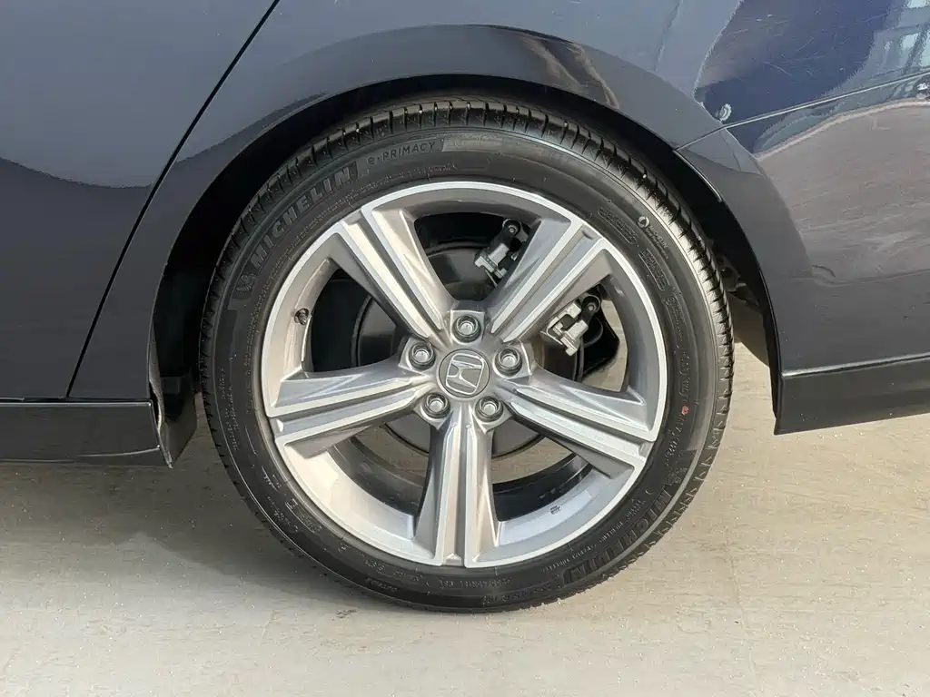 Honda Accord 2024 — фото 11