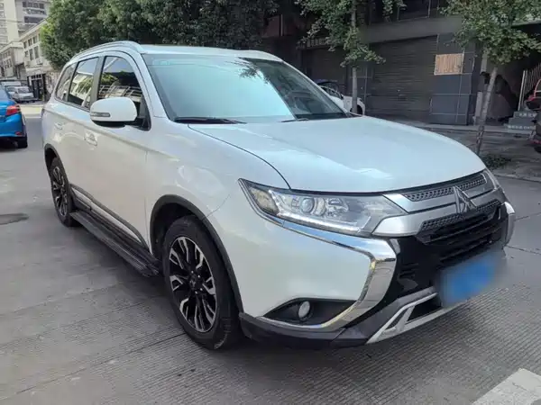Mitsubishi Outlander 2019