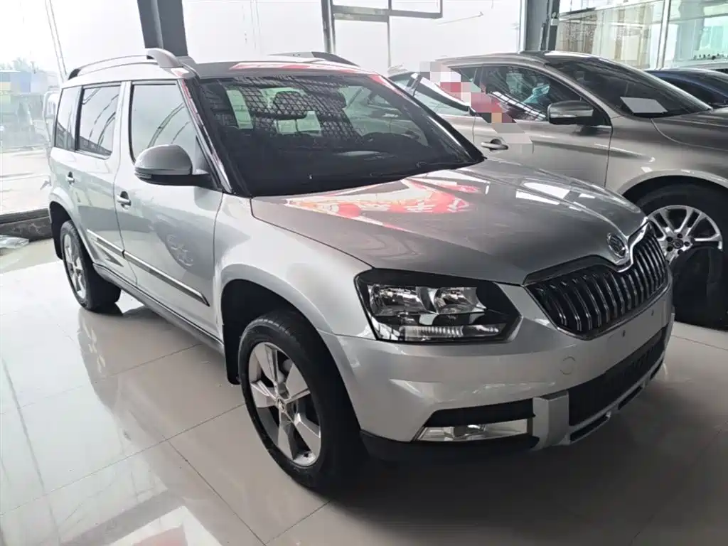 Skoda Yeti 2015 — фото 4