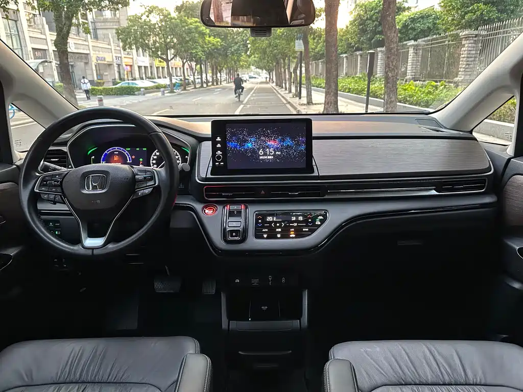 Honda Odyssey 2022 — фото 10