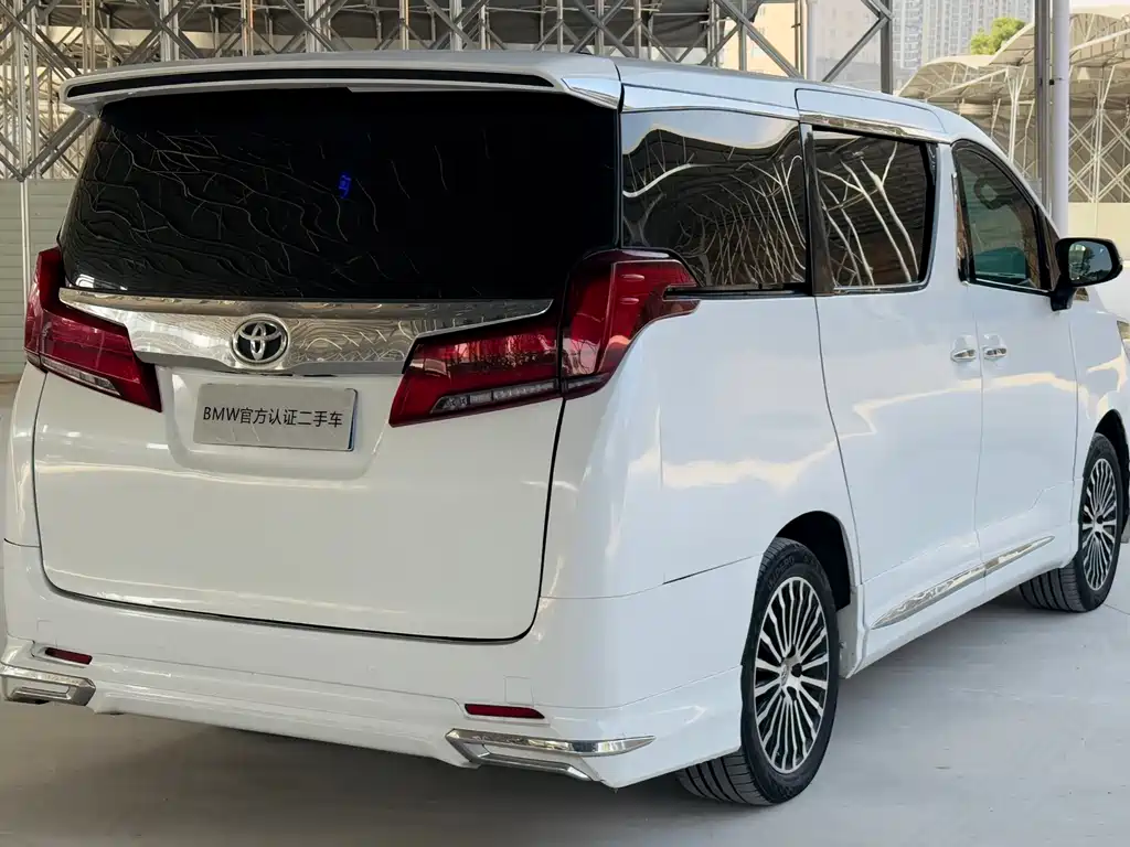 Toyota Alphard 2012 — фото 10