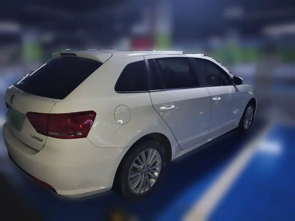 Volkswagen Gran Lavida 2014