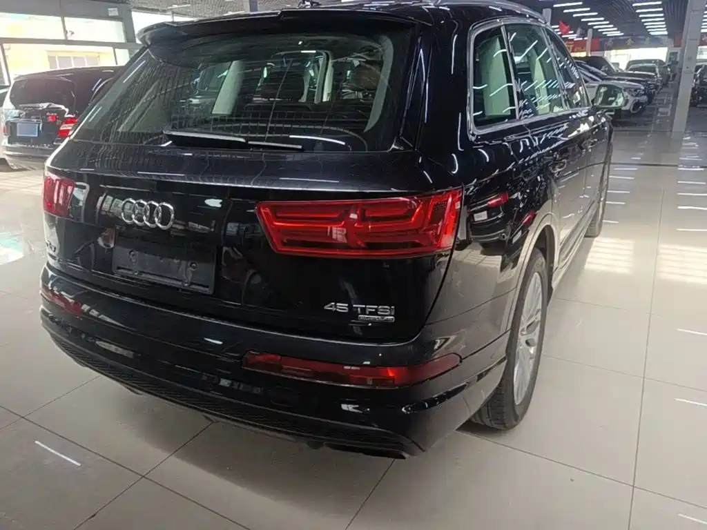 Audi Q7 2017