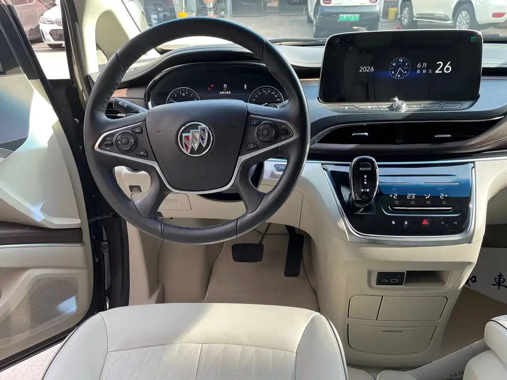 Buick GL8 2021