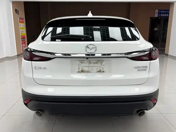 Mazda CX-4 2021