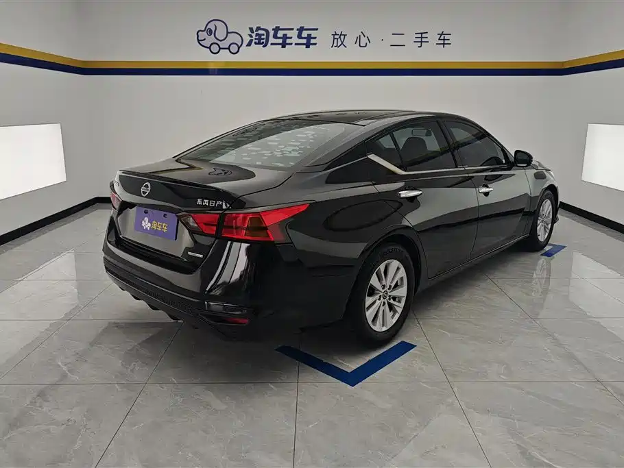 Nissan Teana 2019