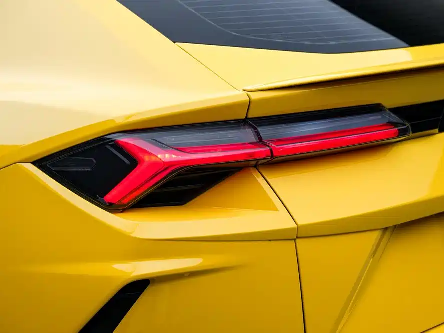 Lamborghini Urus 2022 — фото 10