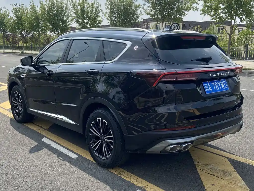 Jetour X70 PLUS 2022 — фото 15