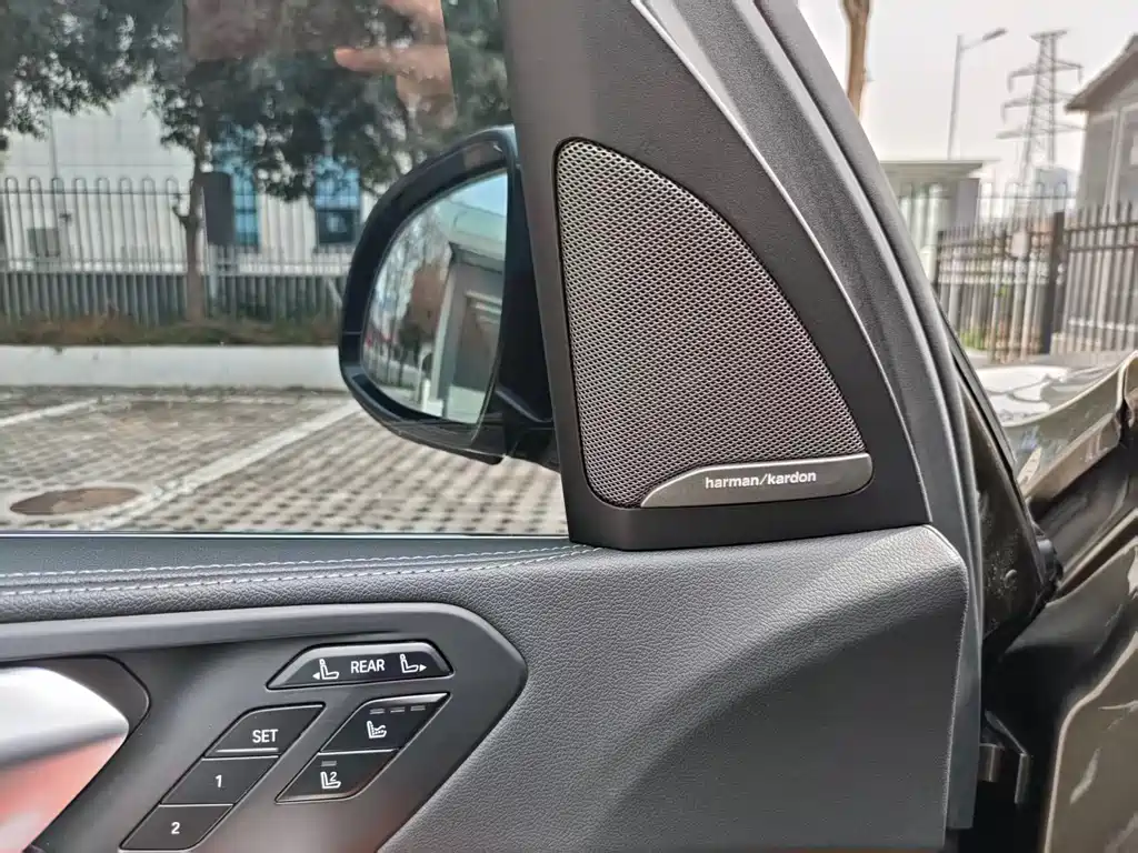 BMW X7 2020 — фото 21