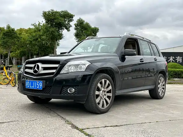 Mercedes-Benz GLK-Class 2011
