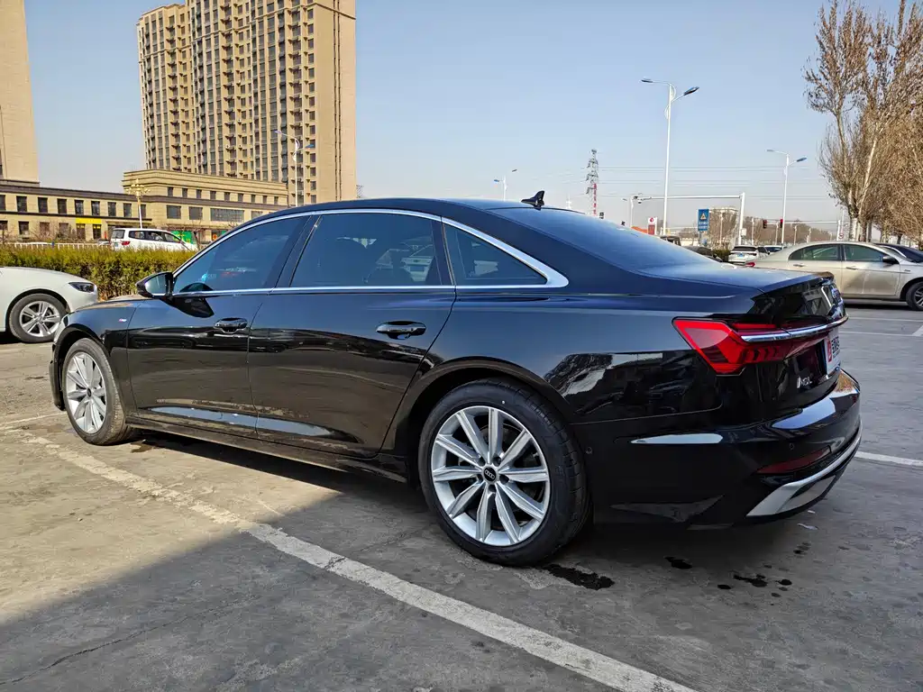 Audi A6L 2023 — фото 3