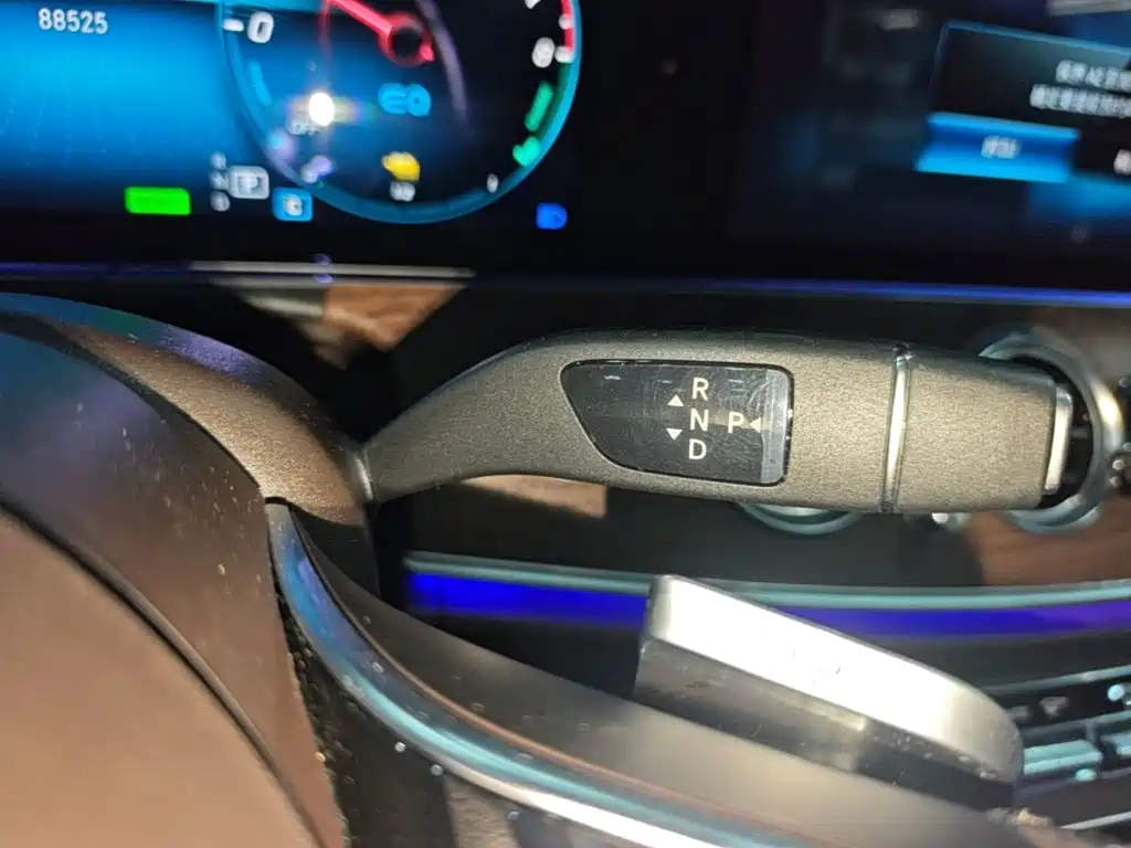 Mercedes-Benz E-Class New Energy 2022 — фото 14