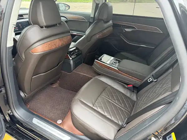 Audi A8 2021