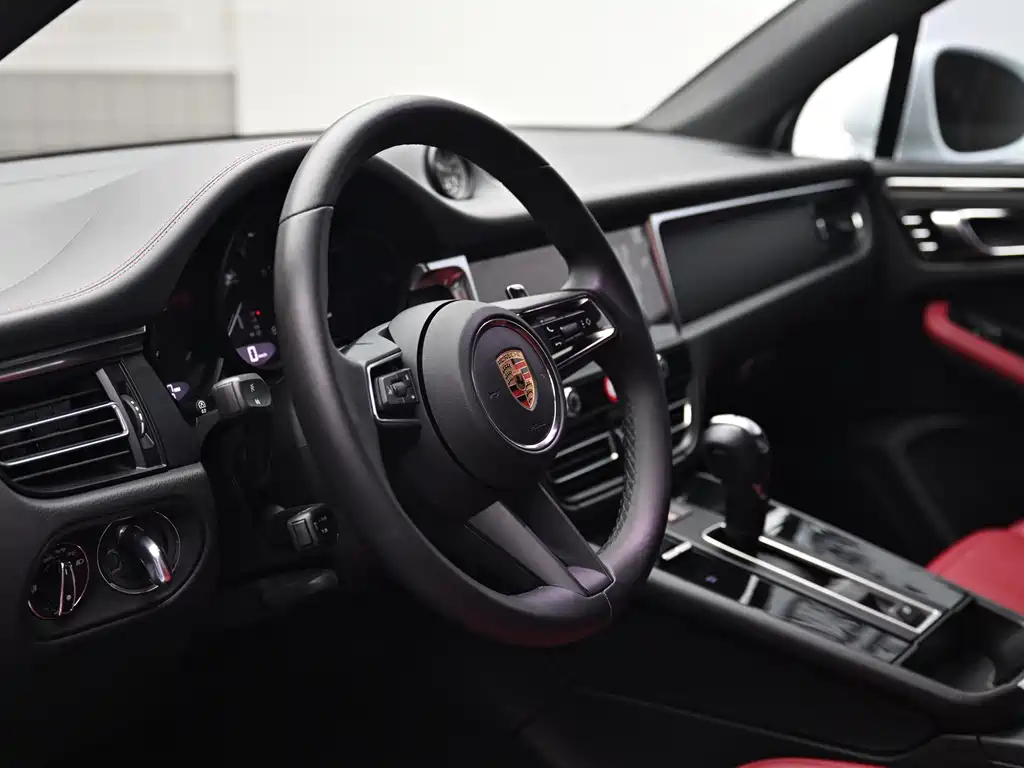 Porsche Macan 2024 — фото 12