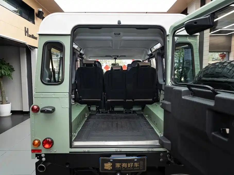 Land Rover Defender 2015 — фото 6