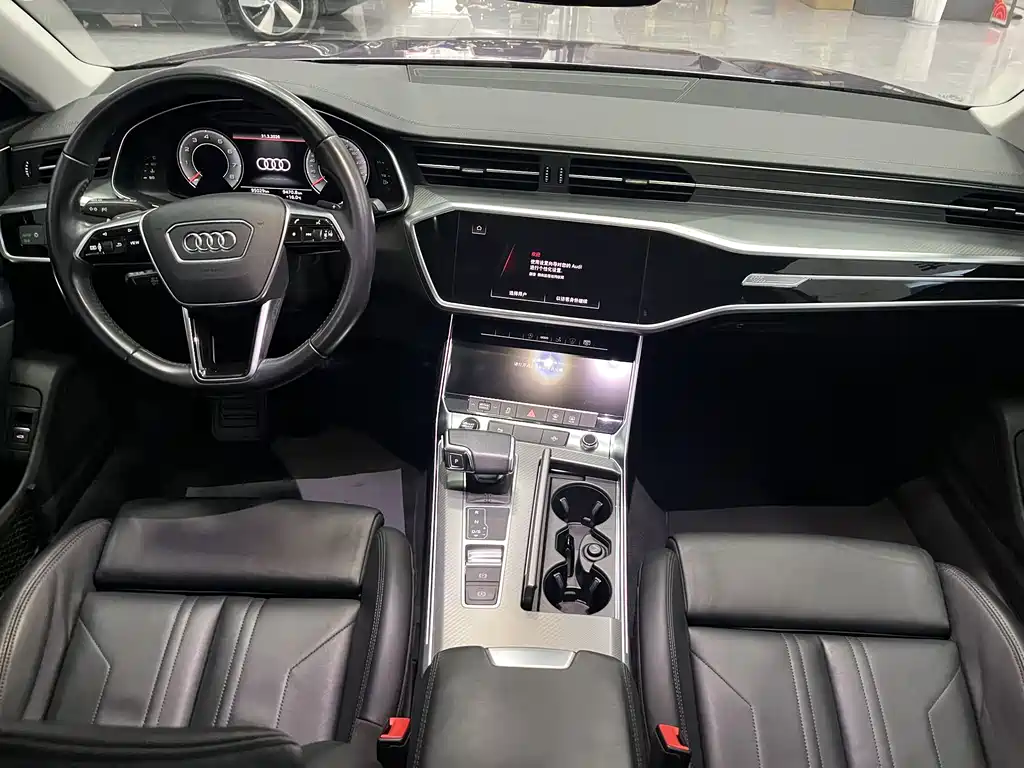 Audi A7 2021 — фото 11
