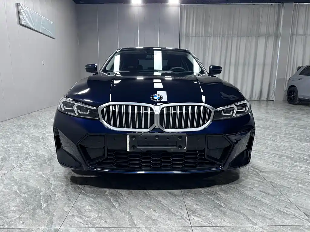 BMW 3 Series 2023