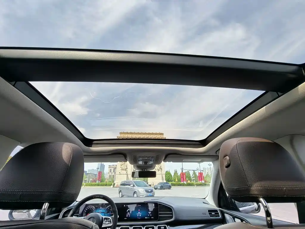 Mercedes-Benz GLE 2020 — фото 16