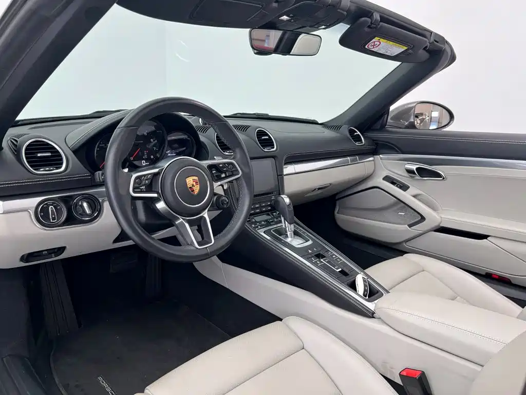 Porsche 718 2022 — фото 10