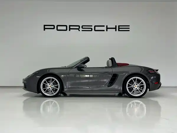 Porsche 718 2022